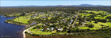 Mallacoota - VIC (PBH3 00 33449)